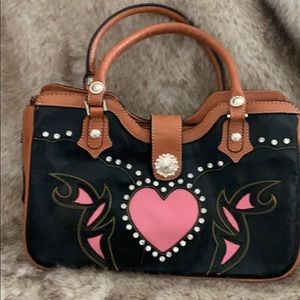 Montana Silversmith Leather Purse